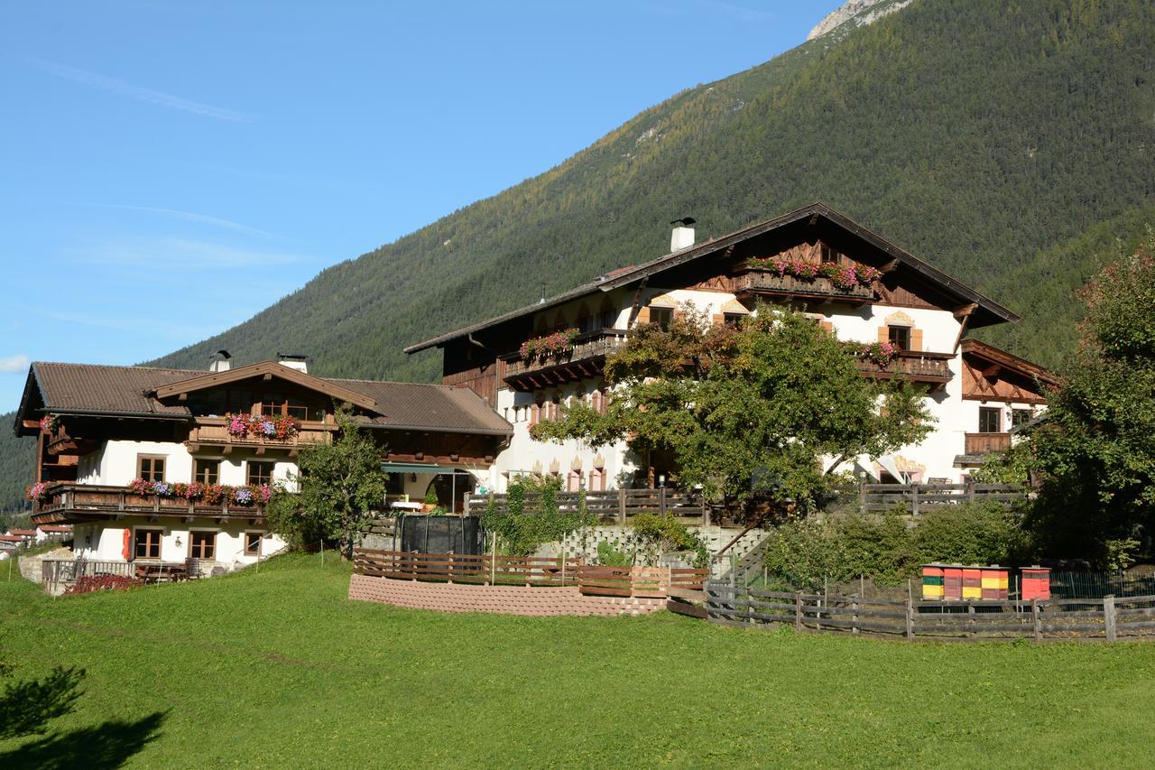 Hotel Fleckhof à Neustift im Stubaital Extérieur photo